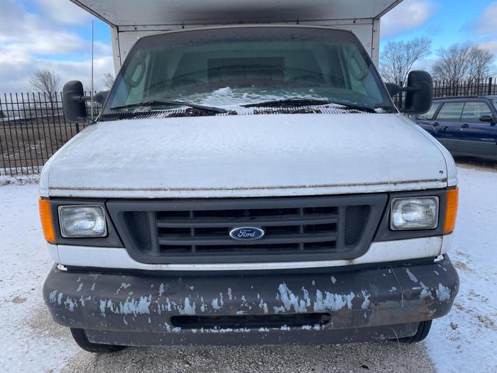 2004 ford e-350 with 195489 miles for sale near elk-river, minnesota 842428fb14b44891addd0a3c9355dea6.jpg