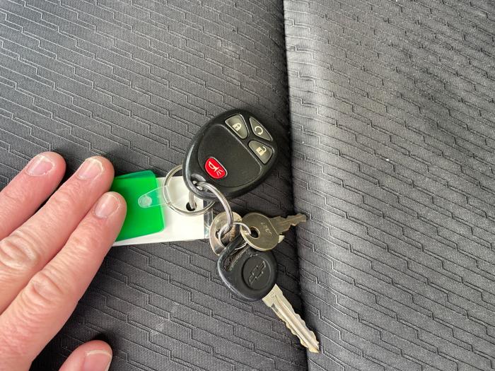 2010 chevrolet silverado-1500 lt1-crew-cab-4wd with 211196 miles for sale near annandale, minnesota 843e5c84de2644be847489c486e251d3.jpeg