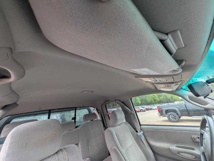 2005 toyota tundra sr5-access-cab-4wd with 95543 miles for sale near elk-river, minnesota 8457d56768f34f43ba783af14902a4cd.jpg