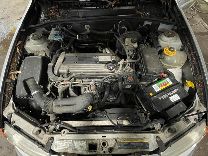 2002 Saturn LW