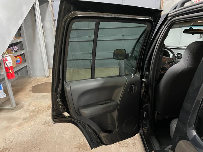 2004 jeep liberty sport-4wd with 104085 miles for sale near elk-river, minnesota 846a8f9703d3413a9e496885bc88dd60.jpeg