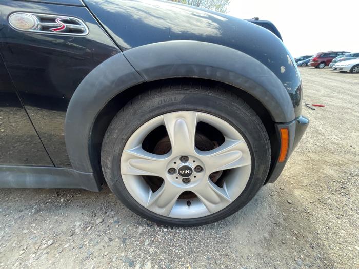 2005 mini cooper s-convertible with 127460 miles for sale near elk-river, minnesota 848365363e3c4737bc05bb67390b8d7e.jpeg
