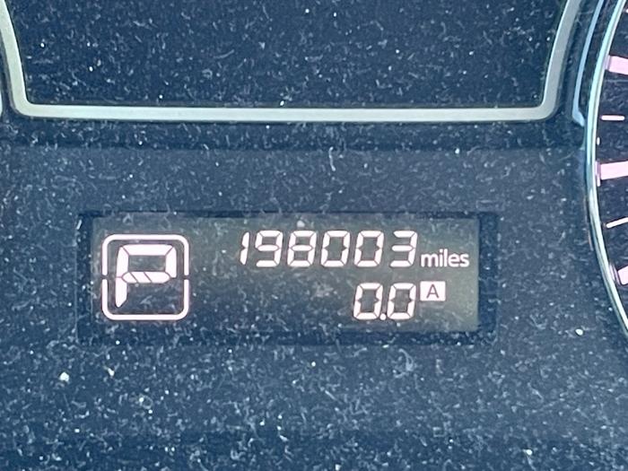 2013 nissan altima 3.5-sv with 198003 miles for sale near fridley, minnesota 84bf2e606e7f456da8cd1c506af29056.jpeg