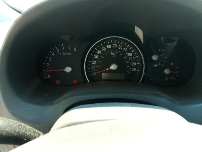 2006 kia sedona with 205890 miles for sale near elk-river, minnesota 84efc5f444194118924f371dc0d2674e.jpg