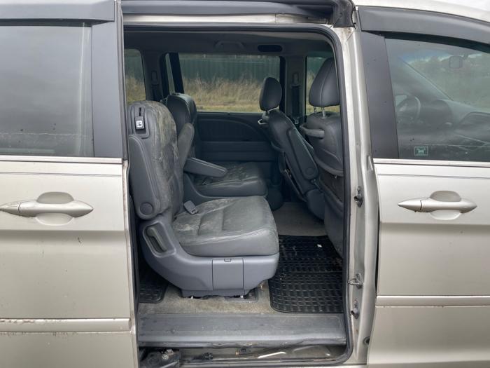 2007 honda odyssey ex-l-w--dvd-and-navigation with 262233 miles for sale near elk-river, minnesota 8508d30744a54b14838005f9f4dbf57c.jpeg