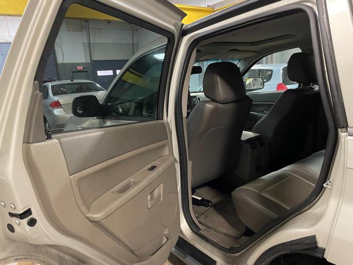 2008 jeep grand-cherokee se with 169359 miles for sale near elk-river, minnesota 850a670f91ac4ab09e36609687cf9ab6.jpg