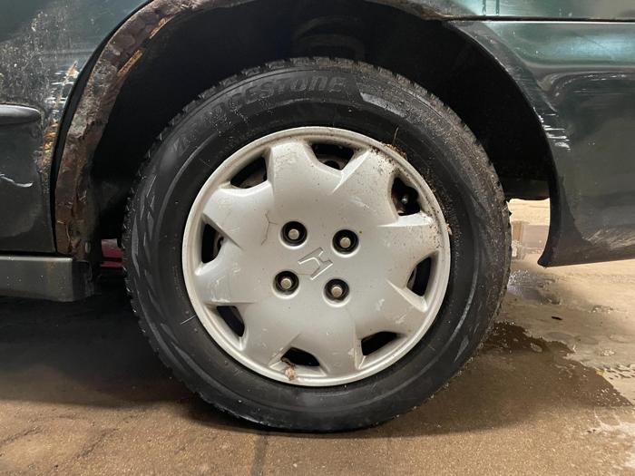 1998 honda accord lx-sedan with 210121 miles for sale near elk-river, minnesota 857dfe68f102475fb87ae531962ab14d.jpg
