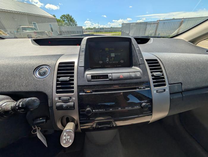 2006 toyota prius 4-door-liftback with 256025 miles for sale near elk-river, minnesota 86148668350c4cb28165abd593489ff6.jpg