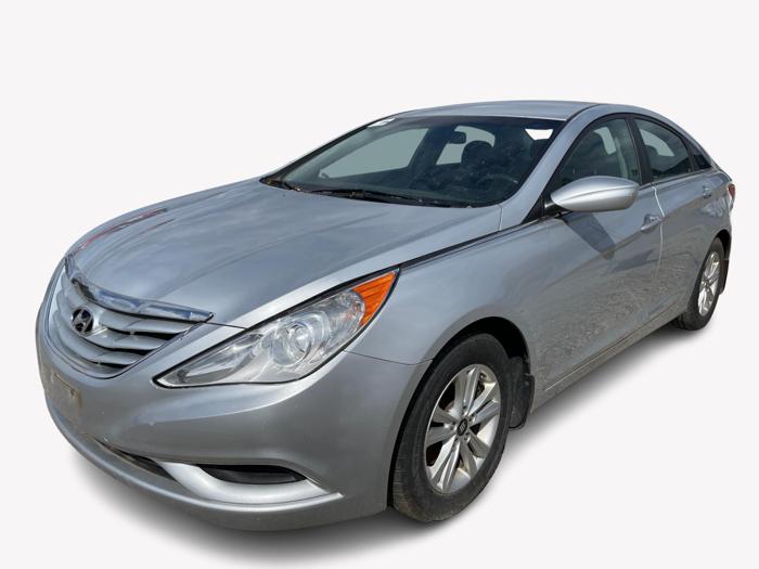 2011 hyundai sonata gls with 133145 miles for sale near elk-river, minnesota 862bff22ef734f6aa78fe5b31937ee7d.jpg