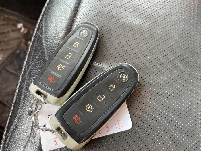 2013 ford flex with 145072 miles for sale near elk-river, minnesota 862dc522b6f44f8a982ebe0d49e363c9.jpeg