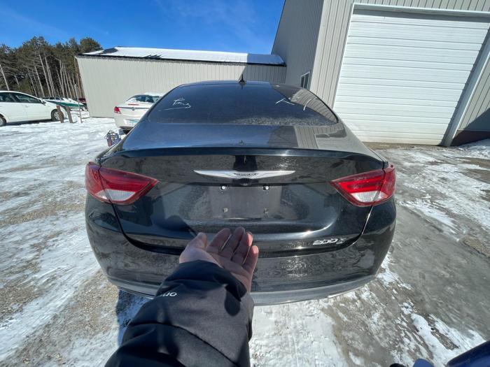 2015 chrysler 200 200s with 87207 miles for sale near elk-river, minnesota 86592e1de0f044d0aaa757ebeb359d83.jpg