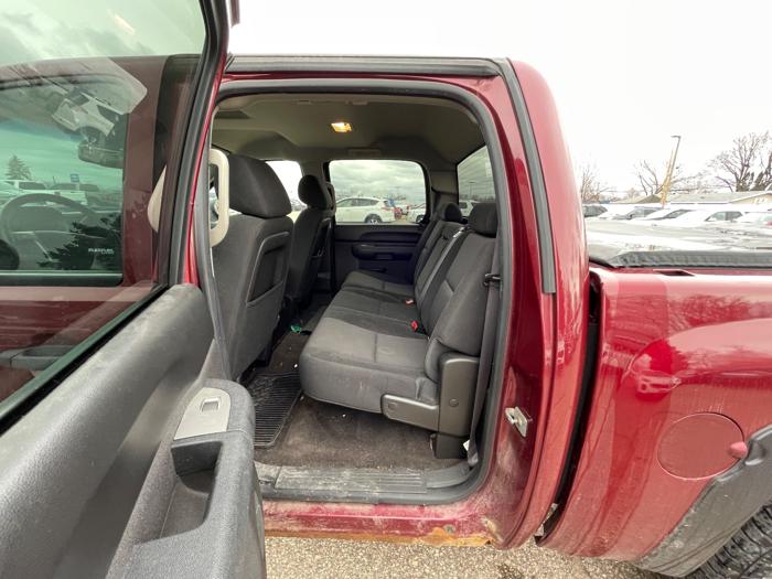 2013 chevrolet silverado-1500 lt-crew-cab-4wd with 174931 miles for sale near fridley, minnesota 866be98540be4e9db5a9bf0f286d42f9.jpeg