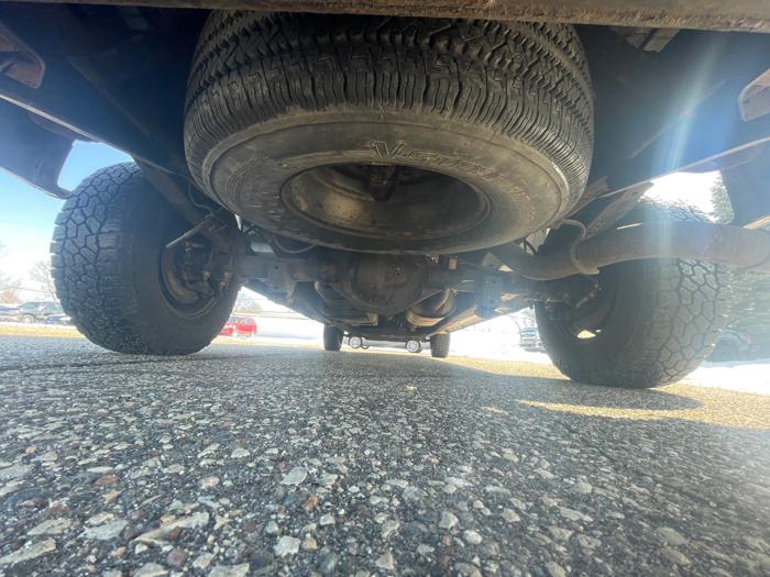 2015 chevrolet express 3500-cargo-extended with 232035 miles for sale near fridley, minnesota 867adff2892f4ae497b29bb48f66b41a.jpeg