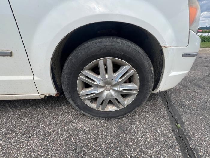 2008 chrysler town-&-country limited with 223234 miles for sale near savage, minnesota 86a8502b5e624a4ab5cfbff77cbcb34d.jpeg