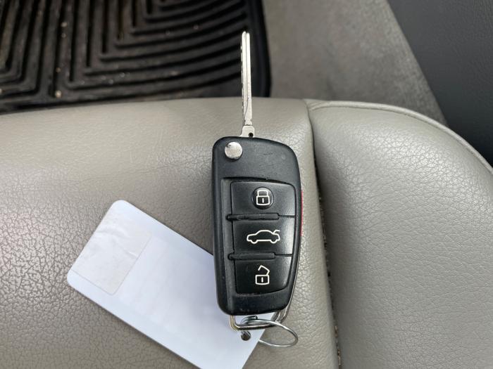 2007 audi a6 3.2-with-tiptronic with 181720 miles for sale near elk-river, minnesota 86b7891ca0d544ebac0bfbb41de537e6.jpeg
