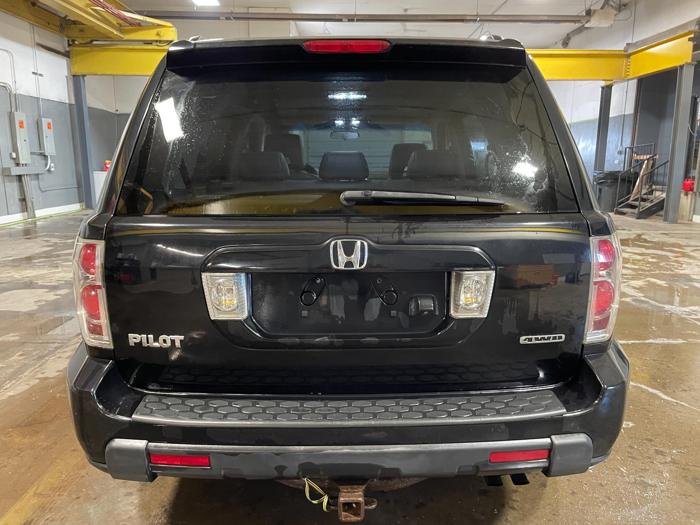 2006 honda pilot ex-l(-with-navi) with 289760 miles for sale near elk-river, minnesota 86f4681356394d739ac76dbee7a5bf8d.jpg