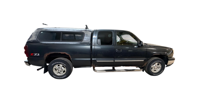 2003 chevrolet silverado-1500 ext.-cab-short-bed-4wd with 169874 miles for sale near elk-river, minnesota 87070c66819a4d109efc13f0e6e581ce.png