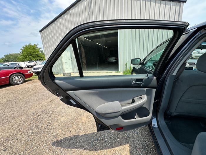 2007 honda accord se-v-6-sedan-at with 175482 miles for sale near elk-river, minnesota 87197c0ab10b457495dceaecd5bb1052.jpeg