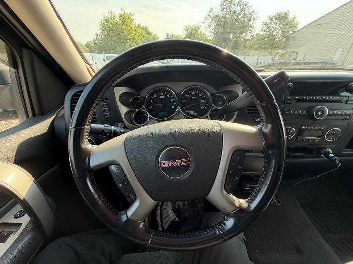 2007 gmc sierra-1500 sle1-ext.-cab-4wd with 167947 miles for sale near elk-river, minnesota 872c332284e345579c3fe0979df8d86e.jpeg