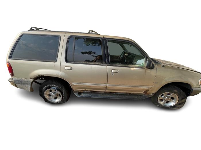 2000 ford explorer xlt-awd with 207534 miles for sale near elk-river, minnesota 873fc6167b43487790dd5be18adc32bf.jpg