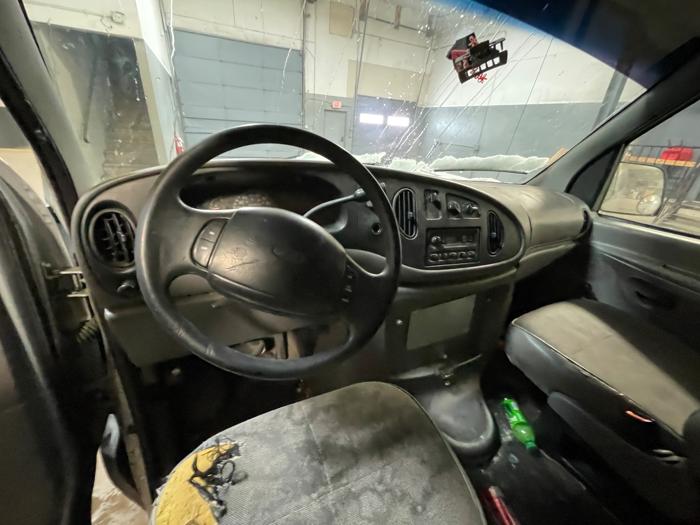 1998 ford econoline e250 with 206866 miles for sale near elk-river, minnesota 8741d5899a6341d09c6f3df96ccd372f.jpeg