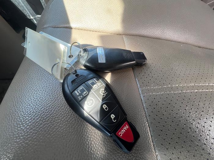 2013 chrysler town-&-country touring-l with 219628 miles for sale near savage, minnesota 874d1a49f31d4026989654e700747346.jpeg
