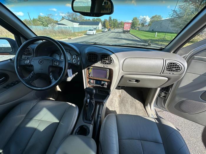 2004 buick rainier cxl-plus-2wd with 156053 miles for sale near elk-river, minnesota 87723596dfc54400b70eec185659473c.jpg