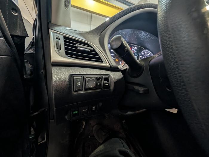2013 nissan sentra s-6mt with 189525 miles for sale near elk-river, minnesota 878c621153054d89bc00749d3c5a3848.jpg