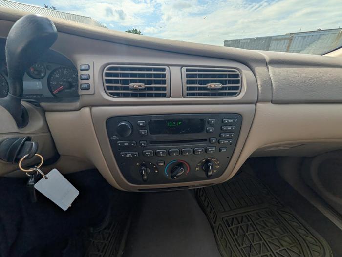 2005 ford taurus se with 78590 miles for sale near elk-river, minnesota 8798914543984f0abbb79b02d2f51eef.jpg