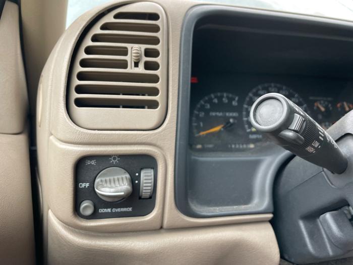 1999 chevrolet tahoe 4-door-4wd with 193393 miles for sale near elk-river, minnesota 87aae5fb40f14fd0a9e4a5f968be9eb8.jpeg