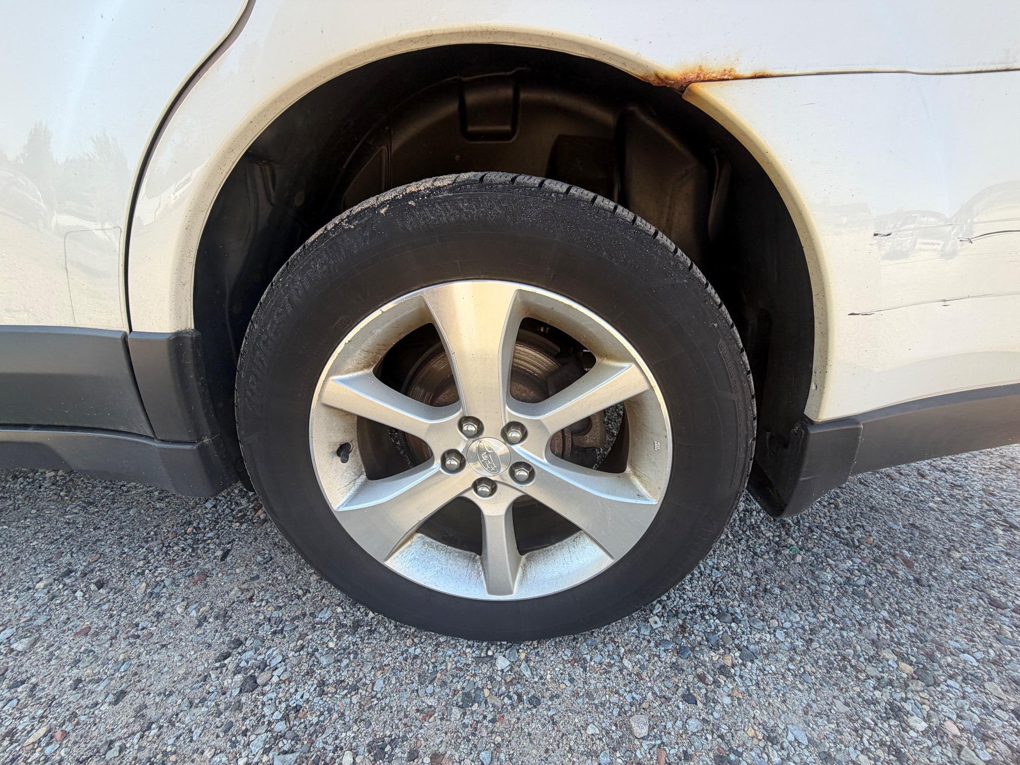 2013 subaru outback 2.5i-limited with 185429 miles for sale near elk-river, minnesota 88065e3e61bf4cf187f2baef441b20df.jpeg