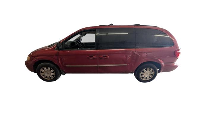 2006 chrysler town-&-country touring with 162857 miles for sale near elk-river, minnesota 881abb94894e4539805c063d2aef2aed.jpg