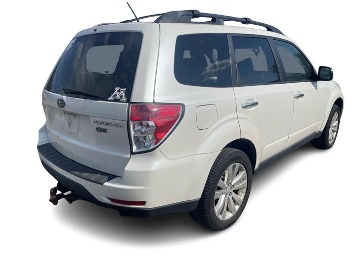 2013 subaru forester 2.5x-premium with 139485 miles for sale near elk-river, minnesota 884fa2f26d6441d3889a16b4e120b478.jpg