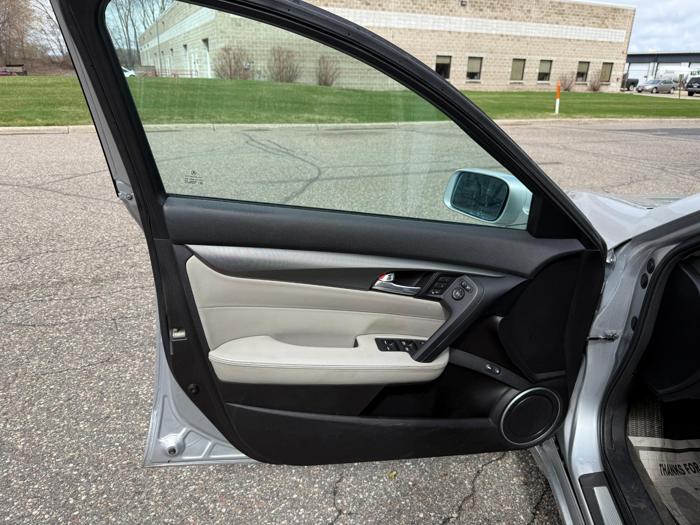 2013 acura tl sh-awd-tech with 154859 miles for sale near burnsville, minnesota 885f0b332f0244e49aabef1caa07b365.jpg