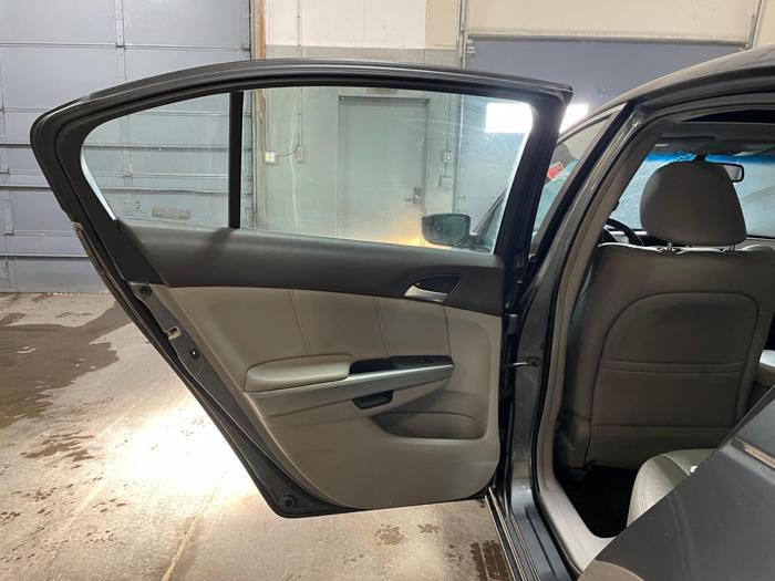 2009 honda accord ex-l with 222551 miles for sale near elk-river, minnesota 886b7858f0e1492186d0b4e5f1073184.jpg
