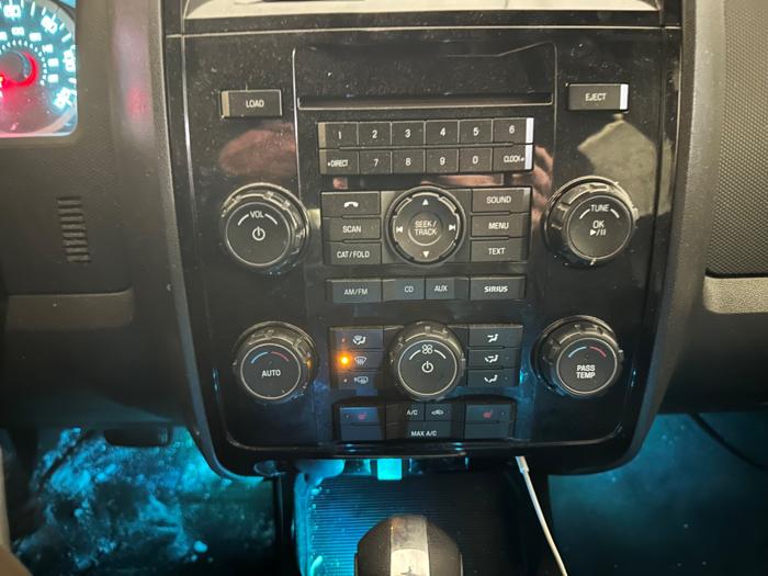 2011 ford escape limited-4wd with 193228 miles for sale near elk-river, minnesota 889059866ef04d2b9b1e1a5420234de8.jpeg