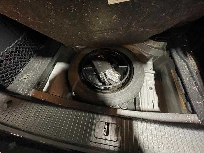 2010 mercedes-benz e-class e350-sedan-4matic with 102977 miles for sale near elk-river, minnesota 889494b925b048e296497805b85fdd2c.jpeg