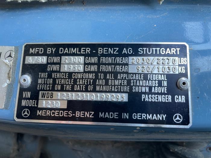 1980 mercedes-benz w123 for sale near columbus, minnesota 88a40fcf0dc84afe967ed2dd9194fbe6.jpeg