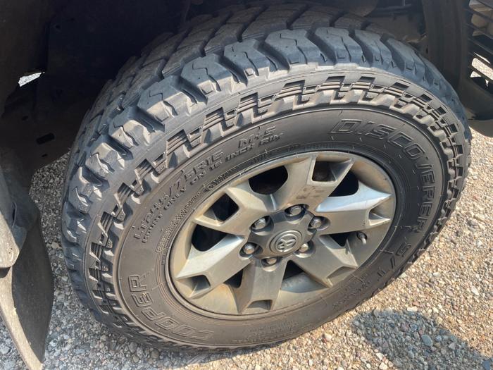 2010 toyota tacoma access-cab-v6-4wd with 148135 miles for sale near elk-river, minnesota 88b2491afdb74986a316234ab8f623cf.jpeg