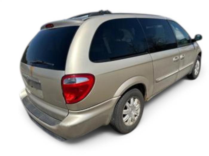 2005 chrysler town-&-country touring with 175445 miles for sale near elk-river, minnesota 88b90adaf8334cfeb137a014f98df131.jpg