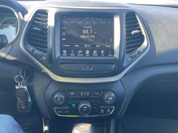 2016 jeep cherokee latitude-4wd with 204960 miles for sale near st.-cloud, minnesota 88bf302768ab4c31b2008ddddb5b40a7.jpeg