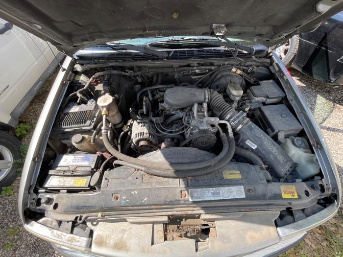 2000 chevrolet blazer ls-4-door-4wd for sale near elk-river, minnesota 88e8da6d62134950b6c6b2a3d0a5c113.jpeg