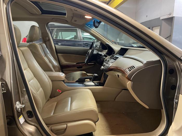2008 honda accord ex-l with 198338 miles for sale near elk-river, minnesota 8900e177f1804921b6665dd5cde98321.jpg