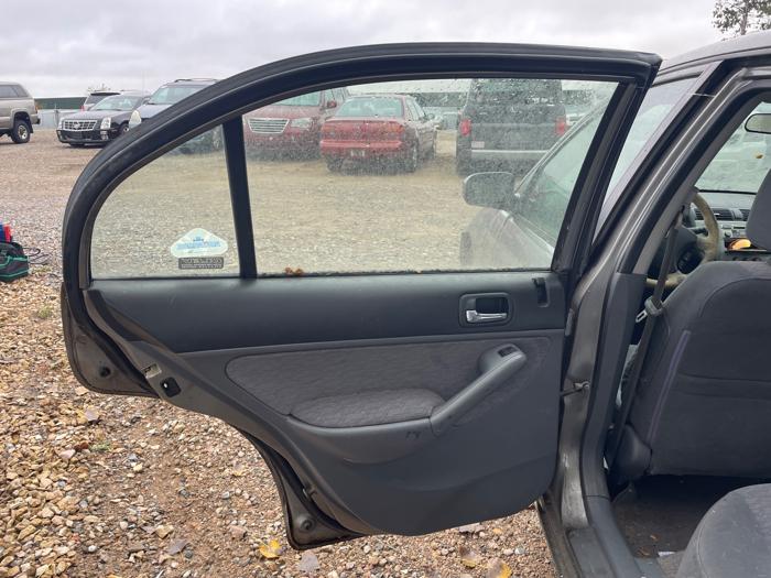 2004 honda civic-hybrid sedan-with-cvt with 159493 miles for sale near elk-river, minnesota 890228e631ee4fb4a5b6250c3fa84b50.jpeg