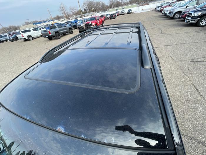 2005 toyota sequoia sr5-4wd with 183140 miles for sale near fridley, minnesota 89081363078e4dbe8871de56ad155f11.jpeg