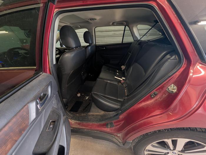 2019 subaru outback 2.5i-limited with 252834 miles for sale near elk-river, minnesota 8928d502e1d640bfb352f1b9a40593eb.jpg
