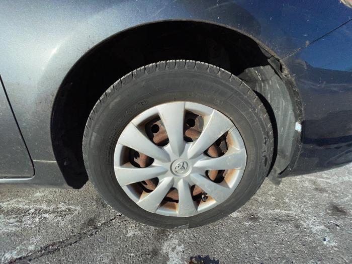 2009 toyota corolla base-4-speed-at with 125901 miles for sale near elk-river, minnesota 89436ea7f39840a3bee1285c36e27655.jpeg