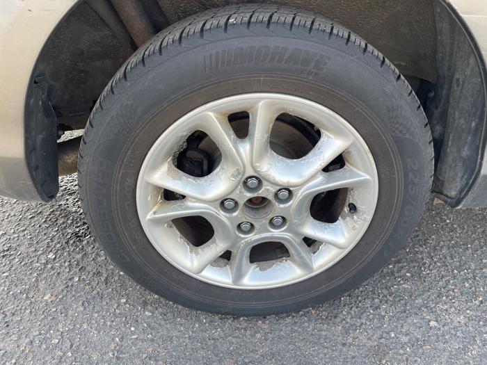 2004 toyota sienna xle-awd with 220628 miles for sale near shakopee, minnesota 894ff56a15dd4748b16bf78020616637.jpeg