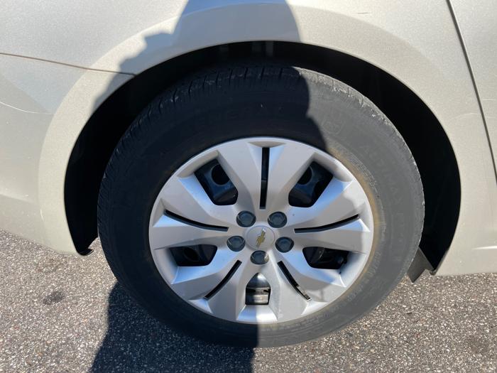 2014 chevrolet cruze ls-auto with 92945 miles for sale near elk-river, minnesota 895a5ed0f64d47aea50c4e9c8643ea04.jpeg