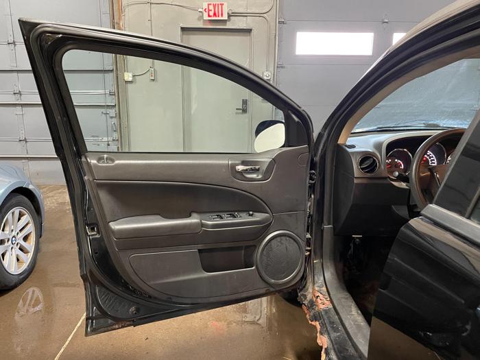 2011 dodge caliber mainstreet with 140619 miles for sale near elk-river, minnesota 895b79f05c8d4a0dad6168a21355951a.JPG